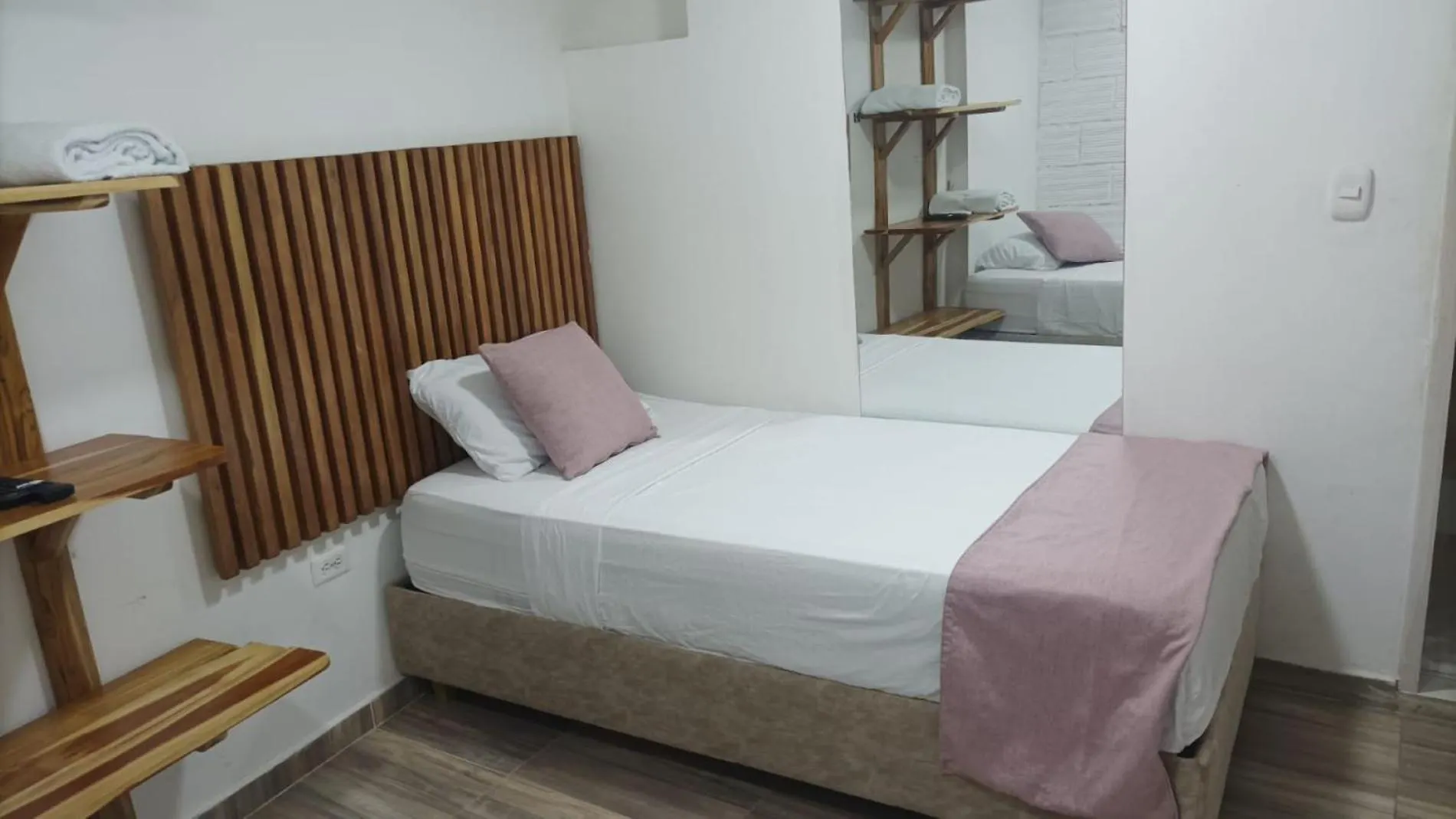 Hostal Catalleya Cartagena 0*,